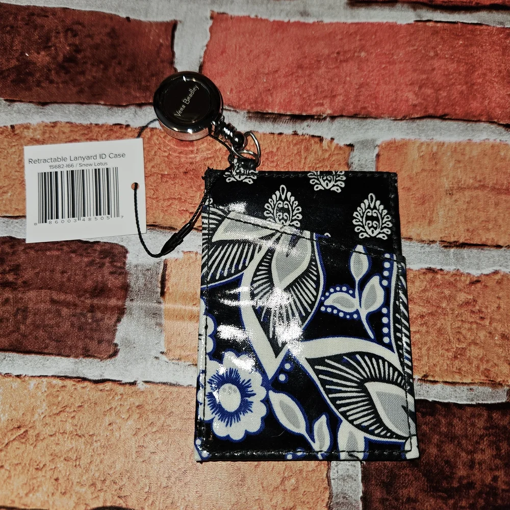 #627 Vera Bradley Retractable Lanyard ID Badges ,varies